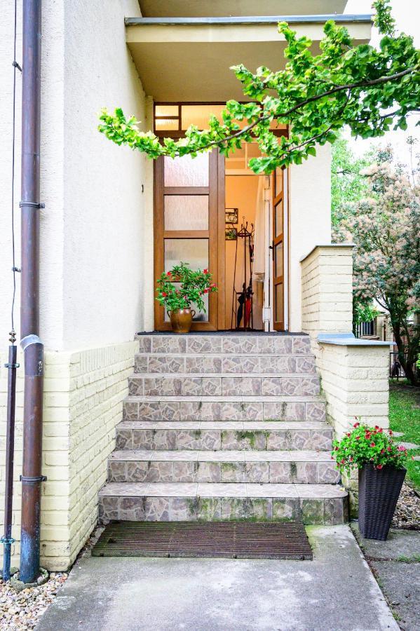 Vila Lumir 波杰布拉迪 外观 照片